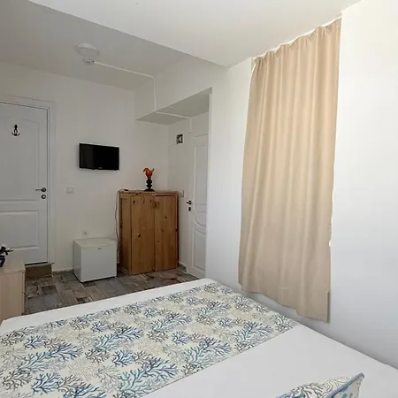 Cunda Morisi Ayvalı