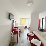 Bed and Breakfast Cunda Morisi 3*