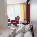 Bed and Breakfast Cunda Morisi 3*