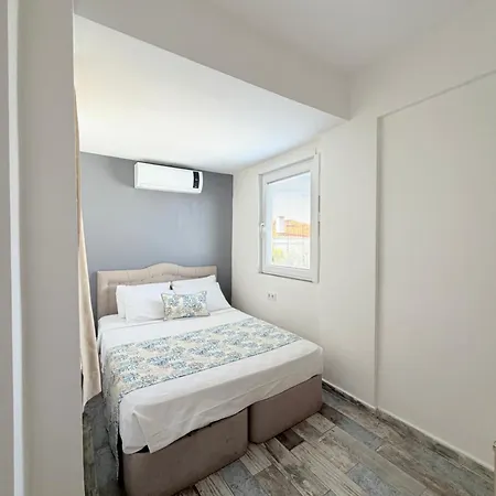 Cunda Morisi فندق مبيت وإفطار 3*