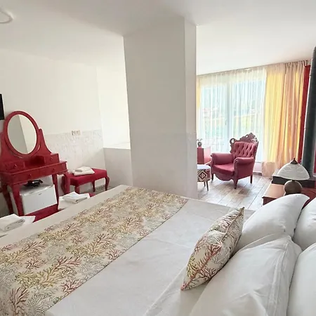 فندق مبيت وإفطار Cunda Morisi
